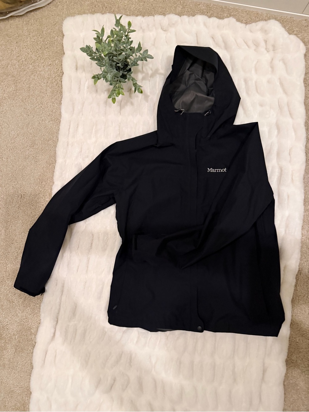 Marmot Black Woman Hooded Rain Jacket